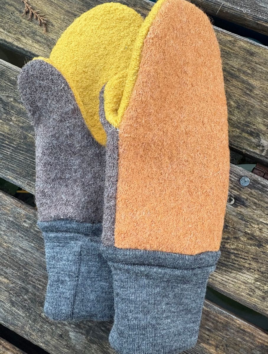 Votter 100% ull 4-9 år Farge  Colorblocking