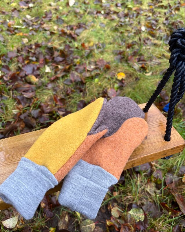 Votter 100% ull 4-9 år Farge  Colorblocking