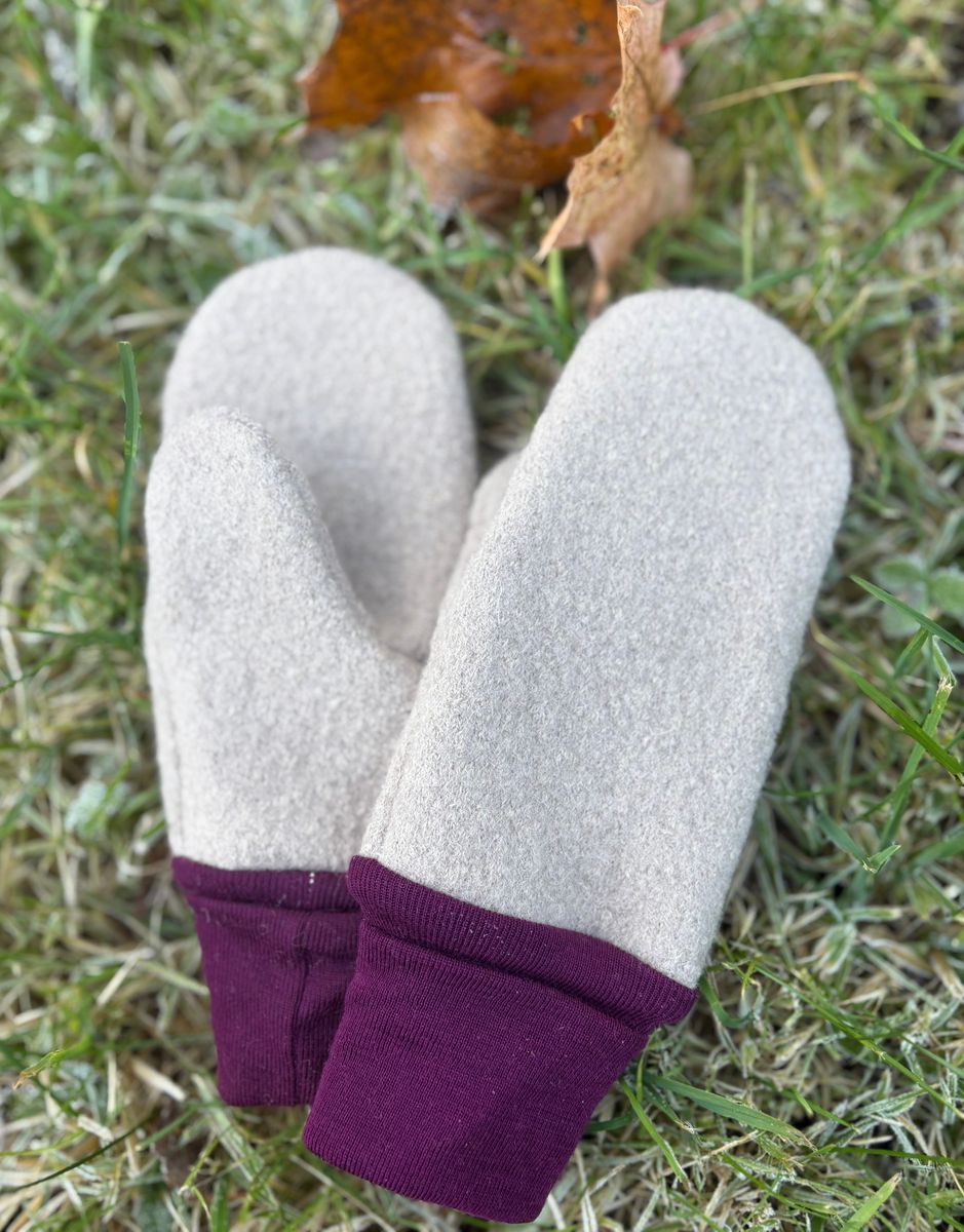 Votter 100% ull 4-9 år Farge  Lys